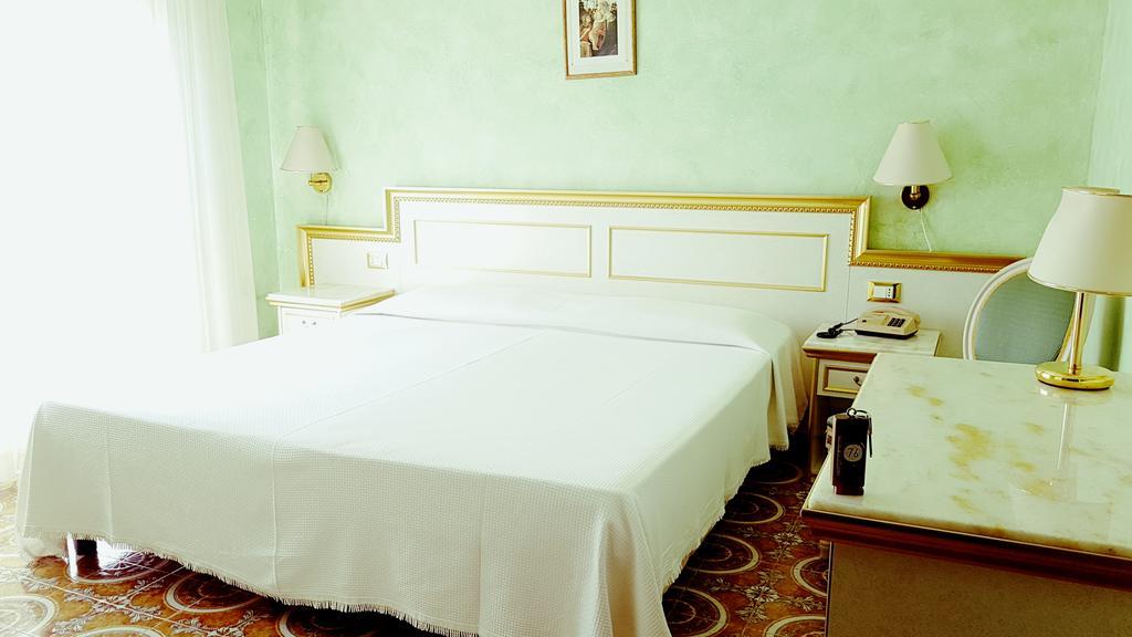 Hotel Terme Villa Piave Abano Terme Luaran gambar